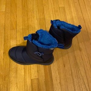 LL Bean Primaloft Light Weight Snow Boots